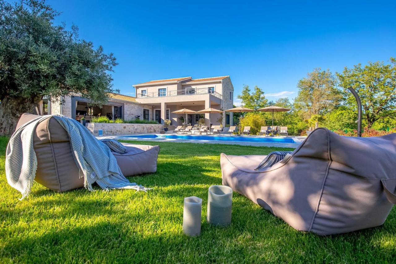 Villa Nautilus Rapavel Exterior photo